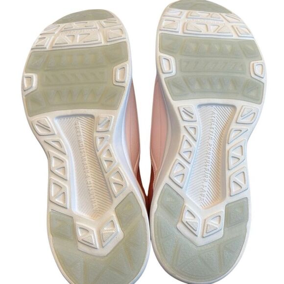 NEW NWT Athletic Propulsion Labs (APL) Techloom Women’s Size 10.5 Peach Cream Ce - Picture 8 of 9